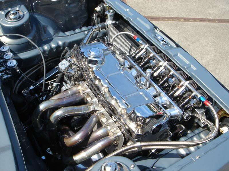 Illustration for article titled ITBs And Engine Porn Mega-Gallery